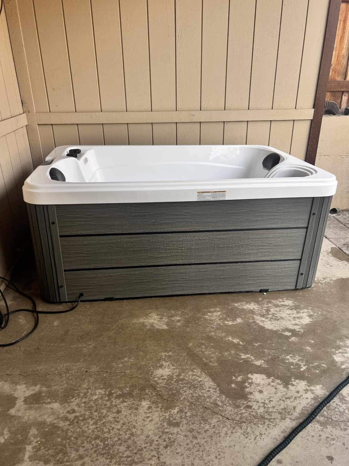 Jocisland 2 Person Outdoor Hot Tub with 15 Stainless Steel Jets, Acrylic | 110V Plug & Play Hot Tub with LED Lights & Waterfall, Double Lounger Seat Spa with Cover, 2 Filters & 2HP Pump customer photo 1