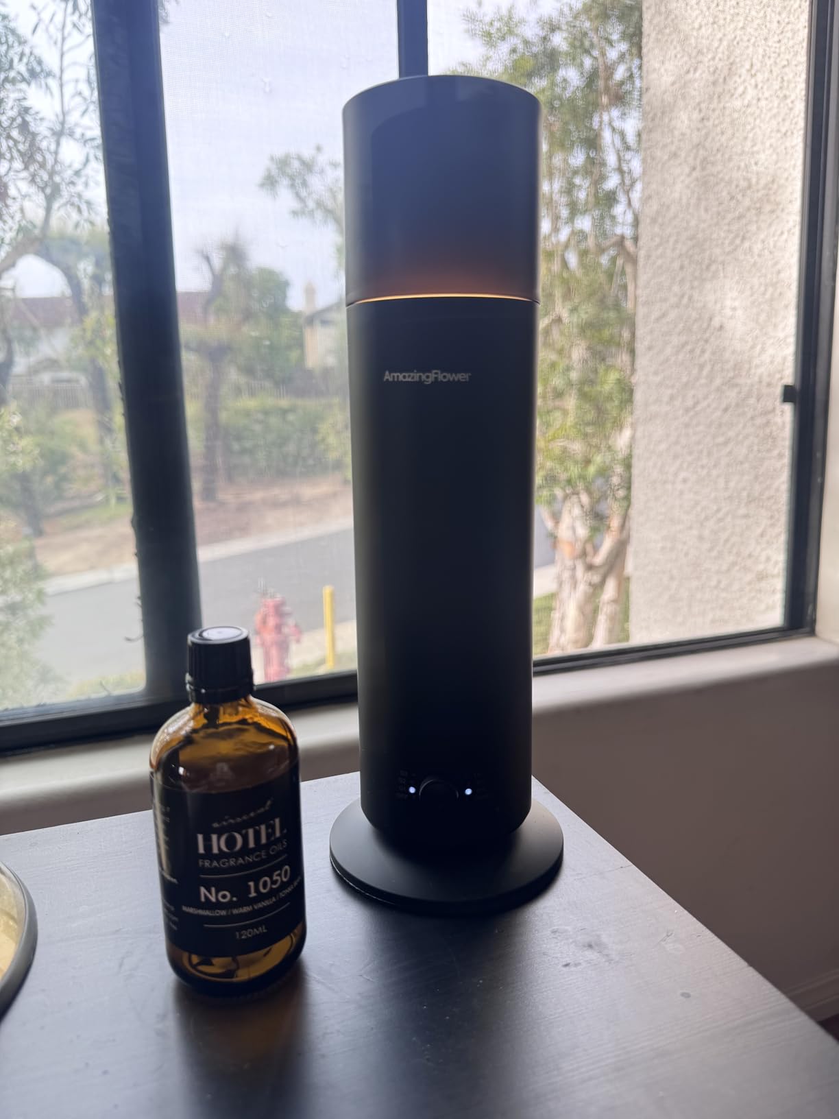 Waterless Essential Oil Diffuser, Smart Scent Diffuser with Nightlight, Smart Schedules, Up to 1100 sq ft, App Control Cold Air Scent Diffuser Oil Machine for Home Large Room and Commercial Use, Black customer photo 2