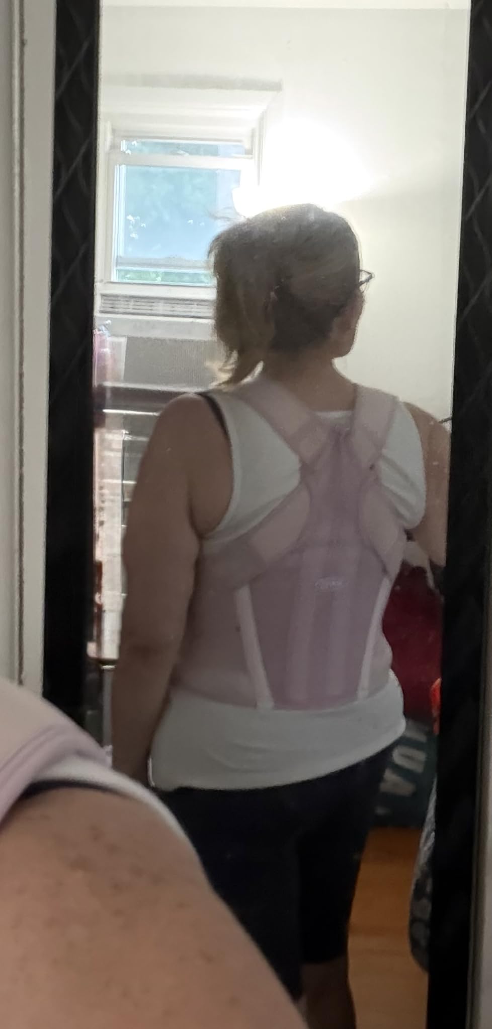 NLNYCT Posture Corrector for Women - 2-in-1 Back Brace with Shoulder Support, Adjustable Full Back Straightener for Upper & Lower Back Pain Relief, Hunchback, Scoliosis & Spine Alignment (Small/Medium) customer photo 1