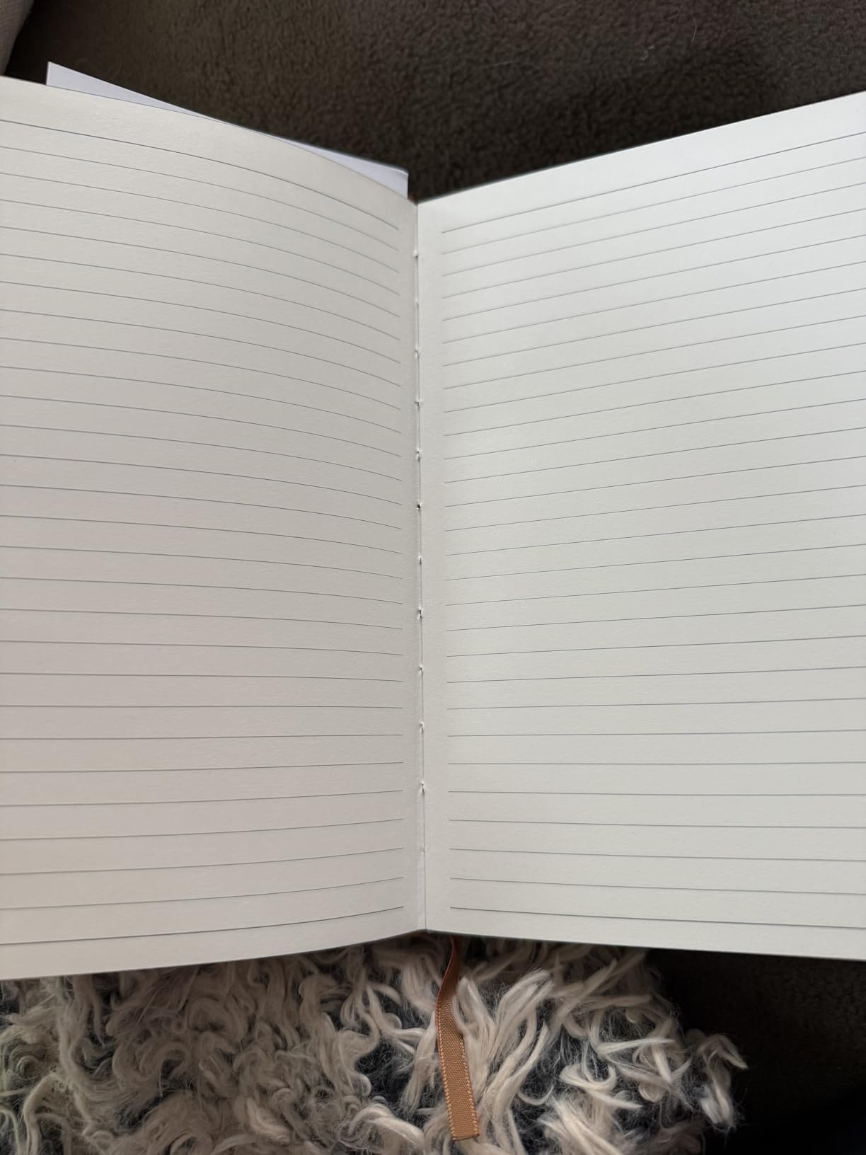 CAGIE Cat Journaling Notebook for Women Girls Writing, Gift for Cat Lover | 100 GSM No-Bleed Paper, 288 Pages, Hard Cover Vegan Leather, 180° Lay-Flat Design, Gift Box customer photo 1