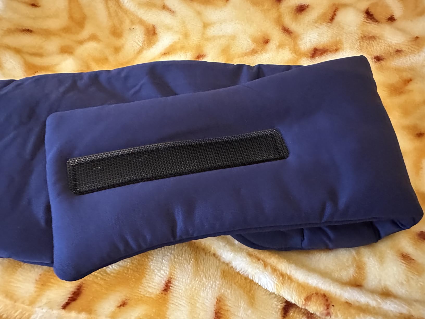 LC-dolida 3D Silk Bluetooth Sleep Mask, Mulberry Silk Sleep Mask with Bluetooth Headphones customer photo 1