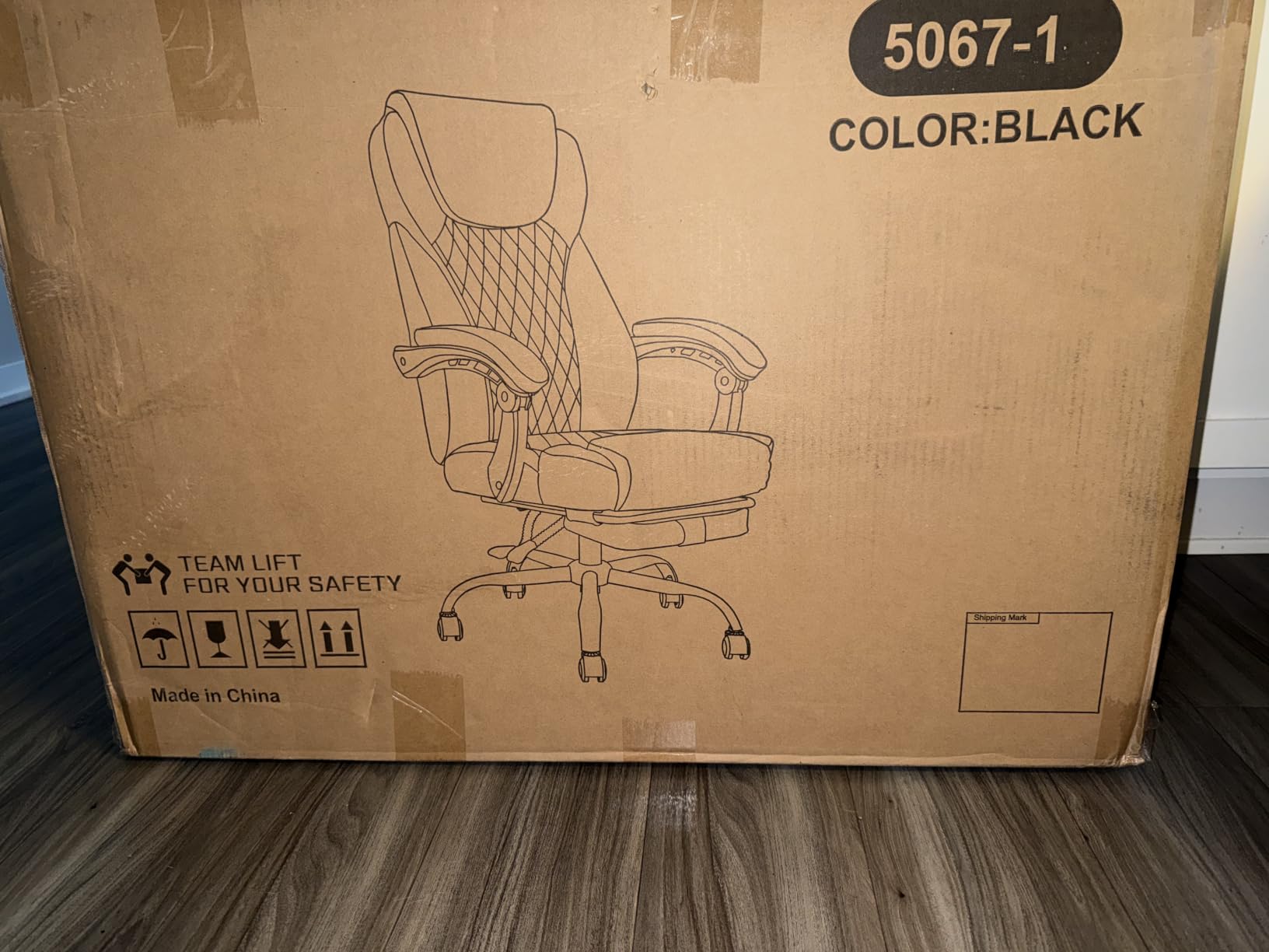amseatec Big and Tall Office Chair, Flip-Up, Executive Desk Chair, Black | Ergonomic Leather High Back, Lumbar Support, 90 Degree Lock, 115 Degree Tilt, 20 Spring Packs, 300lbs Capacity, Wide Seat/Smooth Casters customer photo 1