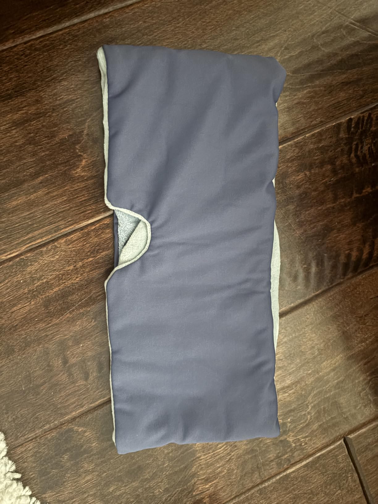 Weighted Sleep Mask for Women Men, Gentle Pressure Eye Mask with Reversible Warm Velvet & Cooling Ice Silk Sides, Light Blocking Blindfold for Deep Sleep, Travel & Naps (Blue) customer photo 1