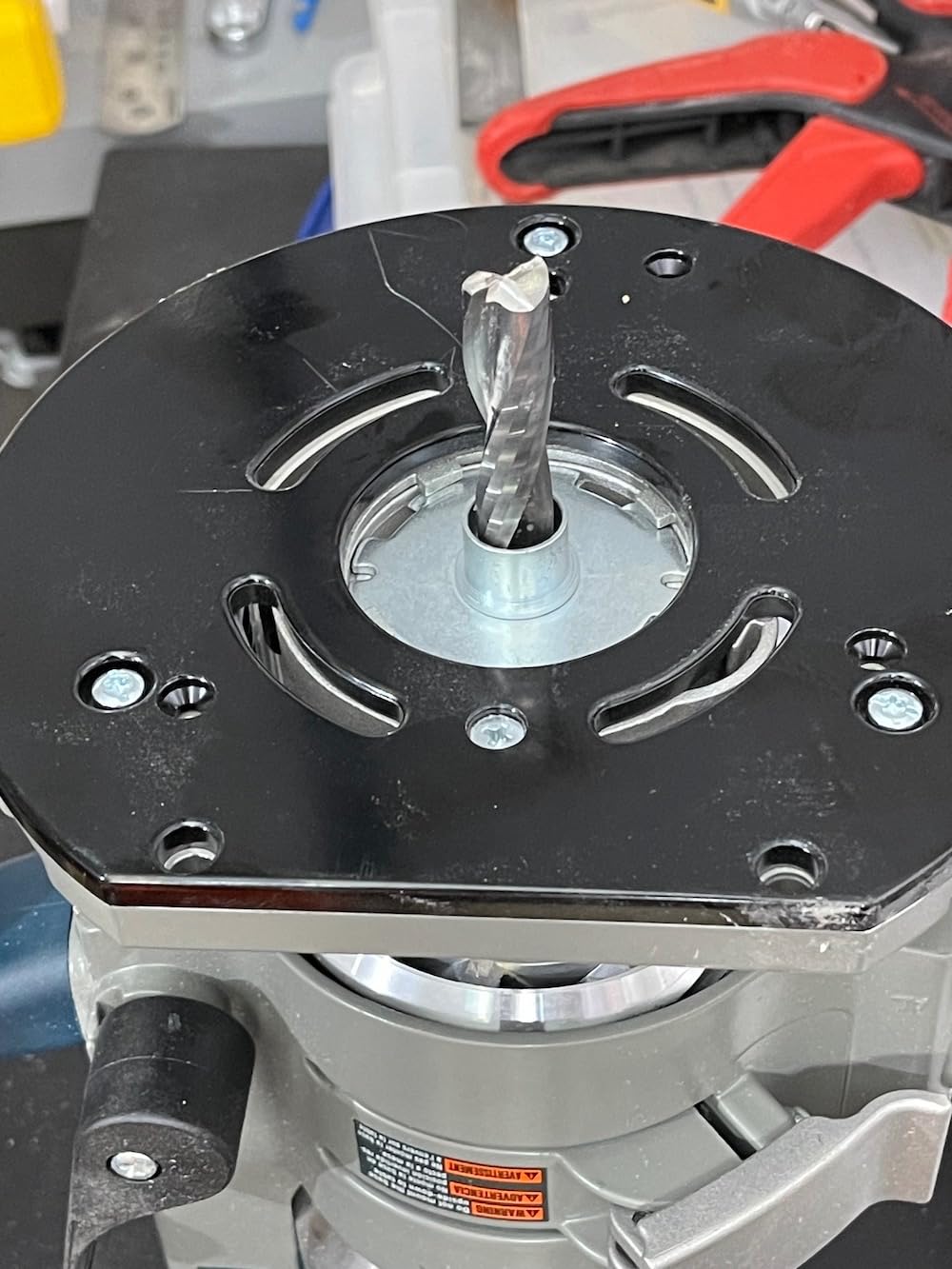 Bosch 1617EVSPK 2.25 HP Combination Plunge- and Fixed-Base Router customer photo 1