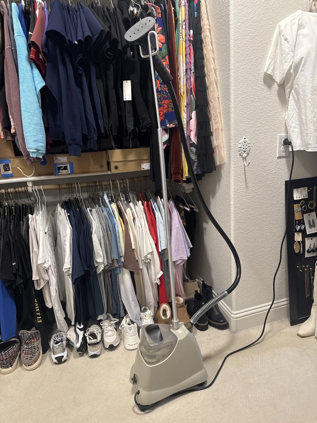 Jiffy Steamer J-2000 Jiffy Garment Steamer with Plastic Steam Head, 120 Volt, Beige customer photo 2
