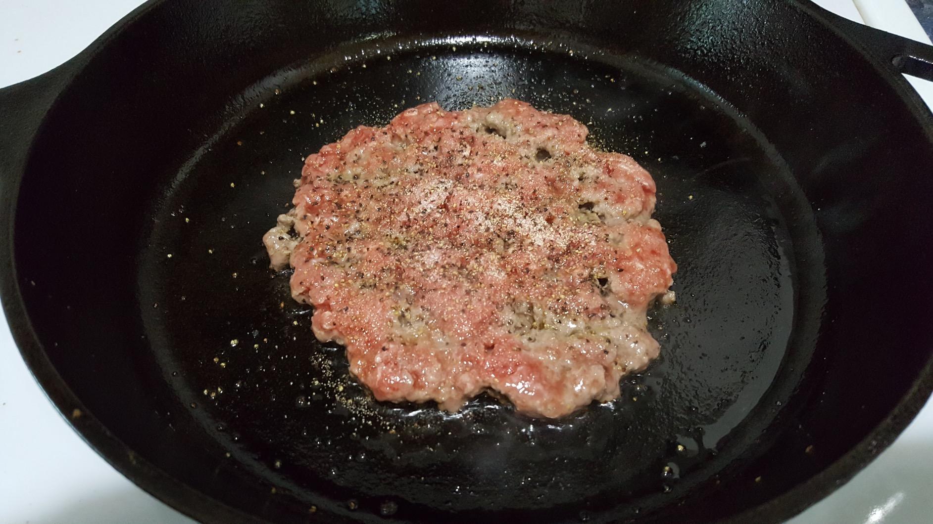 Lodge Pre-Seasoned Cast Iron Skillet, PFAS-Free, 12 Inches customer photo 2