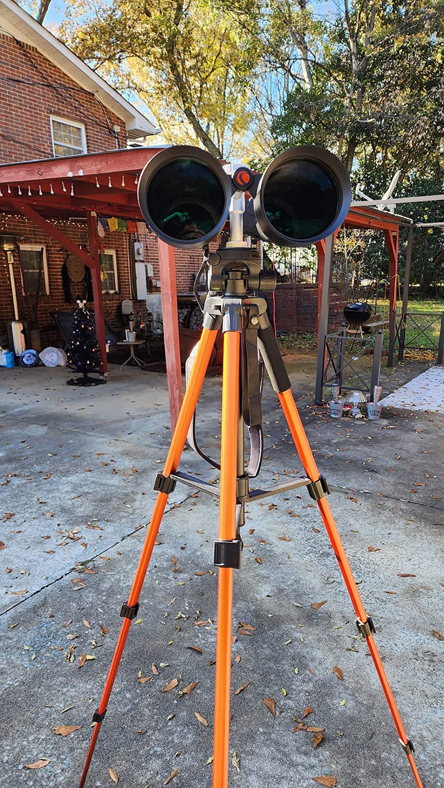 Celestron SkyMaster 25x100 Giant Astronomy Binoculars for Deep Sky Views | Giant 100mm Objectives, Built for Deep-Sky Astronomy & Long-Distance Viewing, Crisp Clear Views in Low Light Conditions customer photo 2