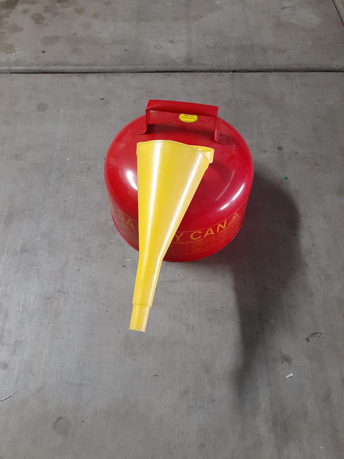 Eagle 2 Gallon Type I Red Safety Gas Can for Gasoline customer photo 2