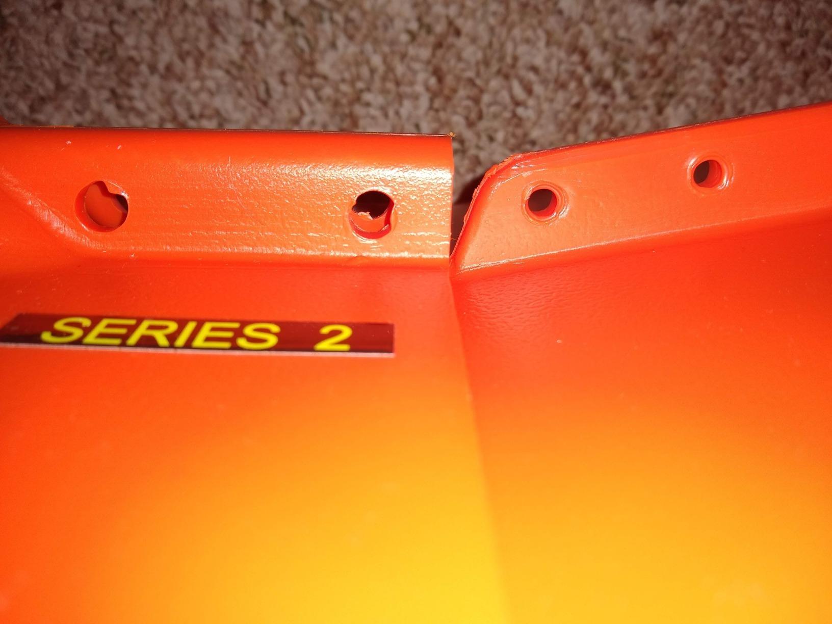 Sportube Series 2 Protective Travel Case for Two Pairs of Alpine Skis and Gear or Four Pairs of Nordic Skis and Gear customer photo 2