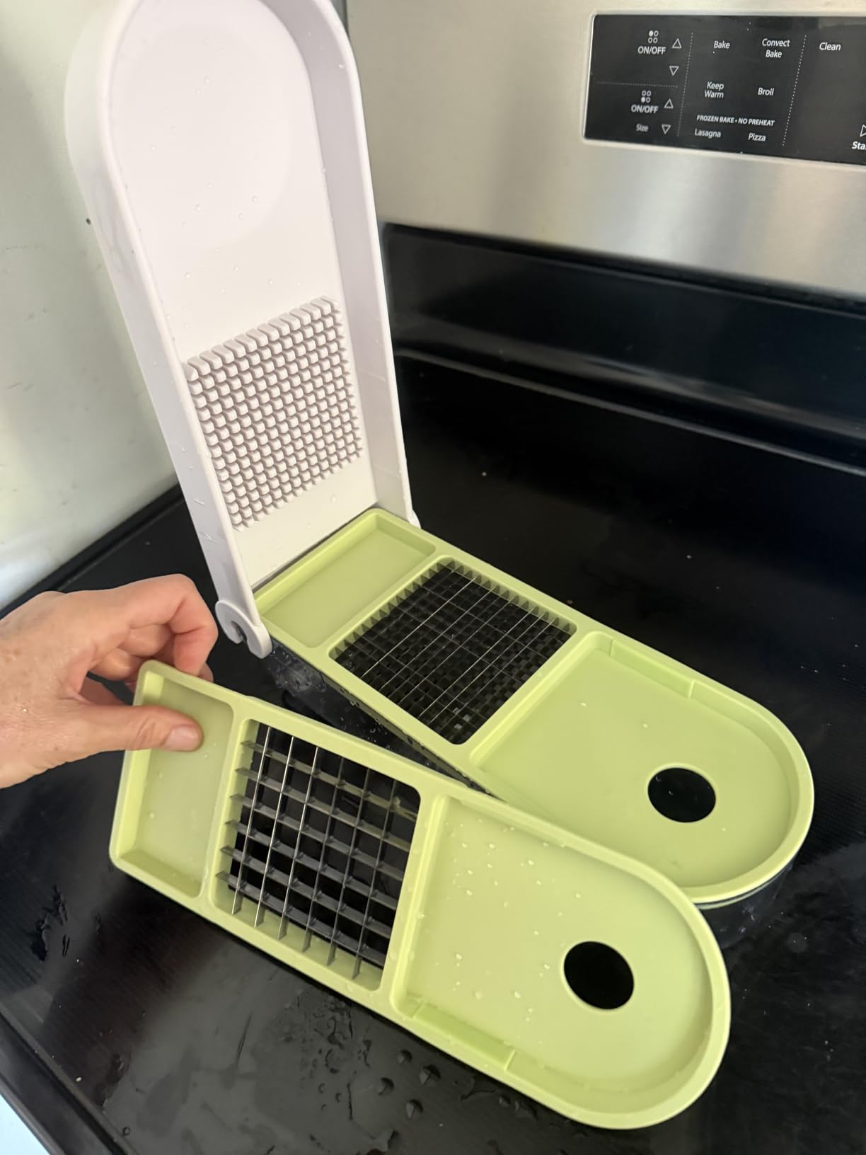 Vidalia Chop Wizard Vegetable Chopper – Original As Seen On TV Food Dicer with 2 Stainless Steel Blades, Large 2-Cup Container, Cleaning Tool, Dishwasher Safe Onion & Vegetable and Fruit Cutter customer photo 2