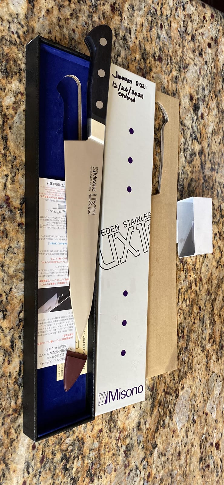 Misono UX10 Chef's Knife No.712/21cm customer photo 1