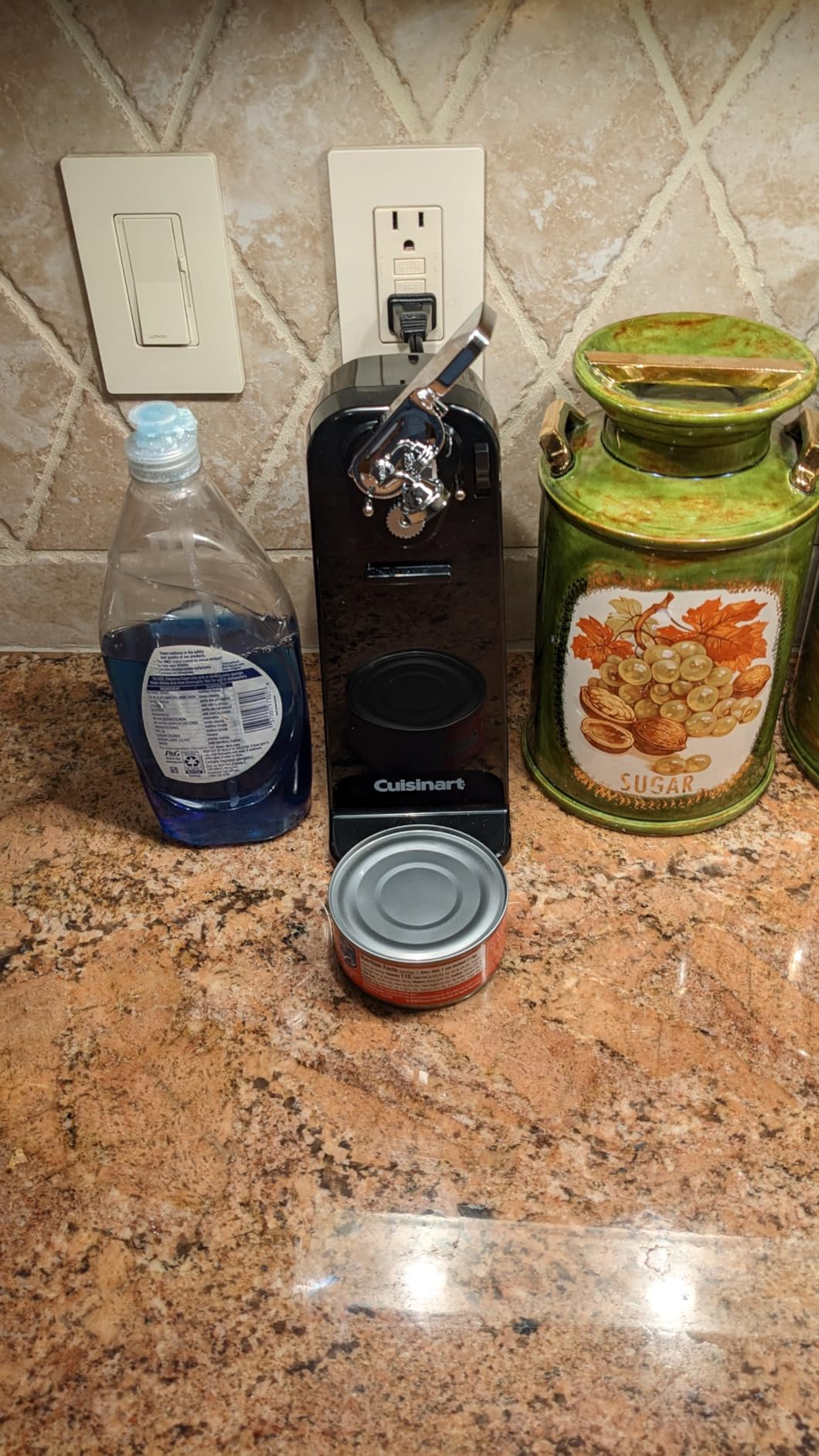 Cuisinart Electric Can Opener, One-Touch Operation, Nonslip Base, Black customer photo 2