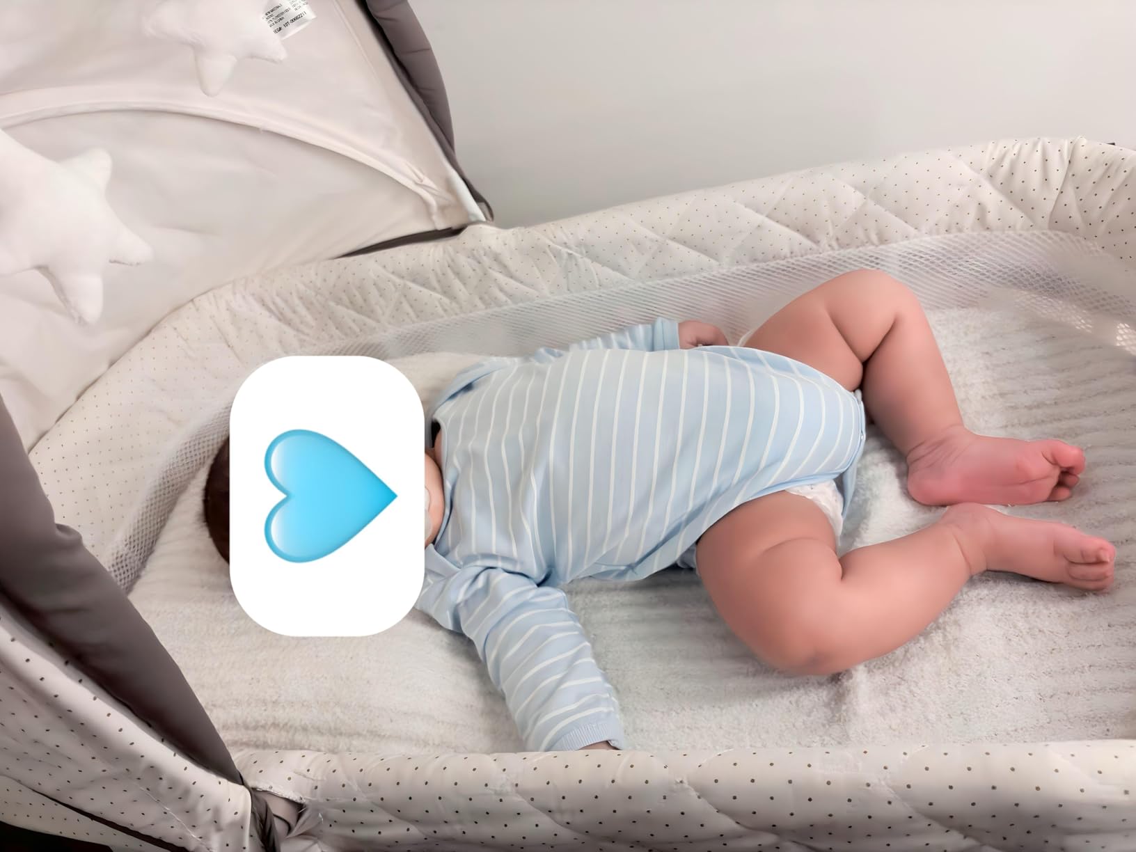 Delta Children Portable Rocking Bassinet for Newborns Bedside Sleeper Crib with Gentle Vibrations, Nightlight, Soothing Music, Adjustable Canopy, Plush Toys, Storage Basket, Baby Essentials customer photo 1