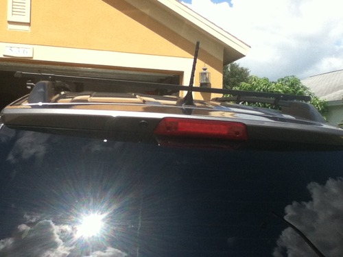 Apex Universal Steel Roof Cross Bars for Minivans & SUVs, Side Rail Mounted customer photo 2
