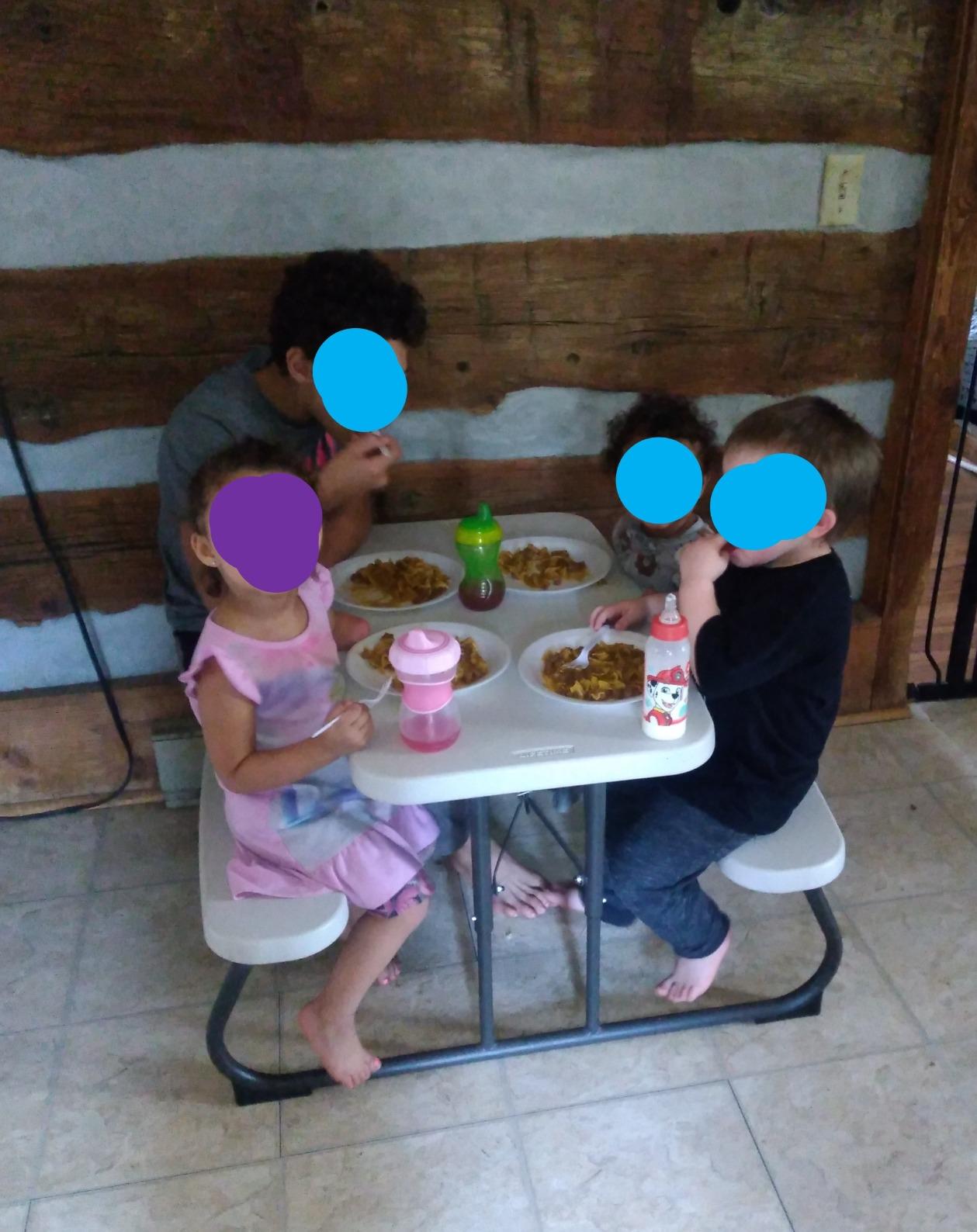 LIFETIME Kids Picnic Table, Foldable Outdoor Furniture customer photo 2
