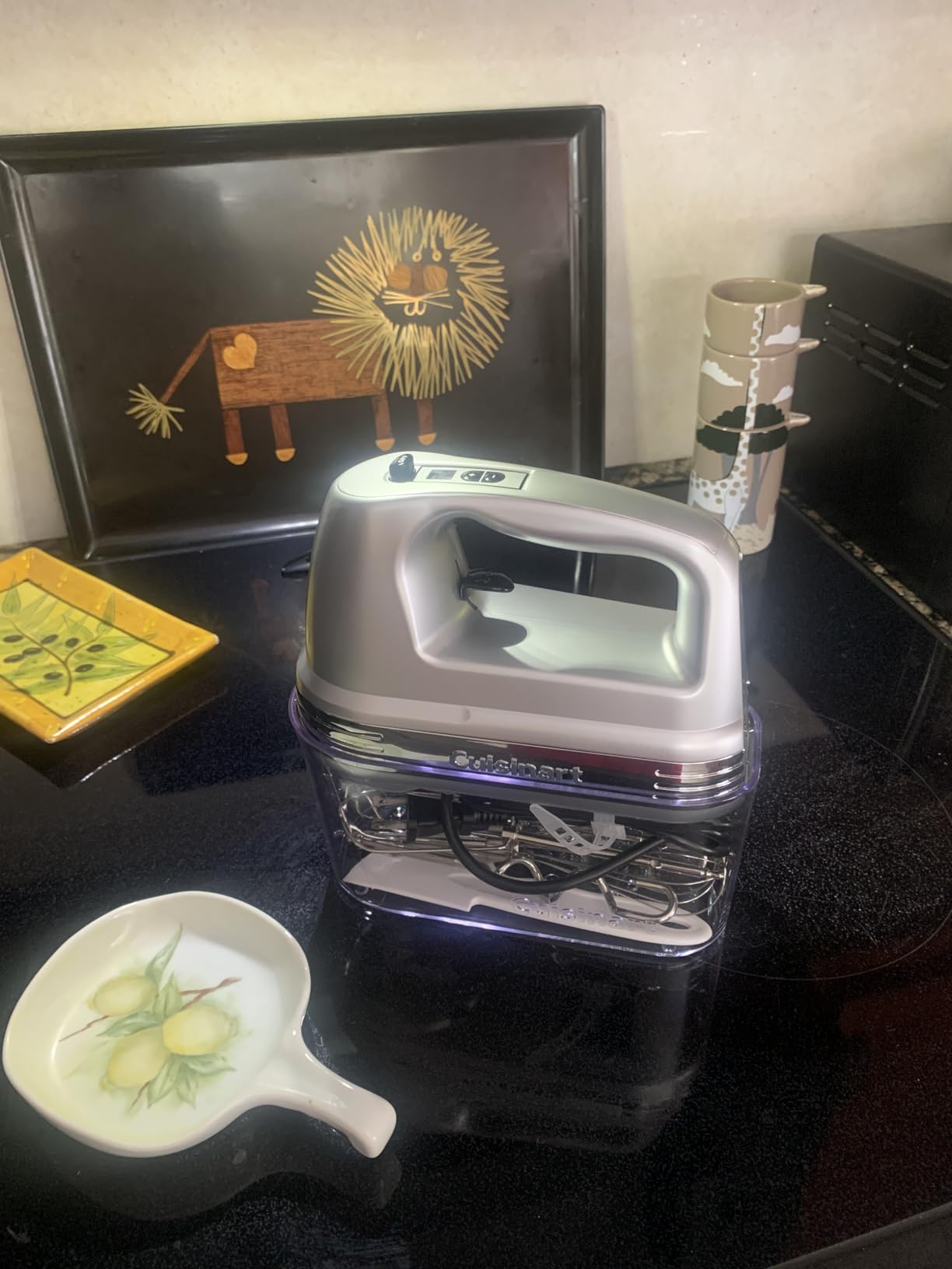Cuisinart Power Advantage PLUS 9-Speed Hand Mixer, 220W-Motor Hand Blender Electric Mixer with 9 Speed Settings, Extra-Long Dishwasher-Safe Beaters, 3 Low Mixing Speeds, Storage Case, HM-90S, White customer photo 2