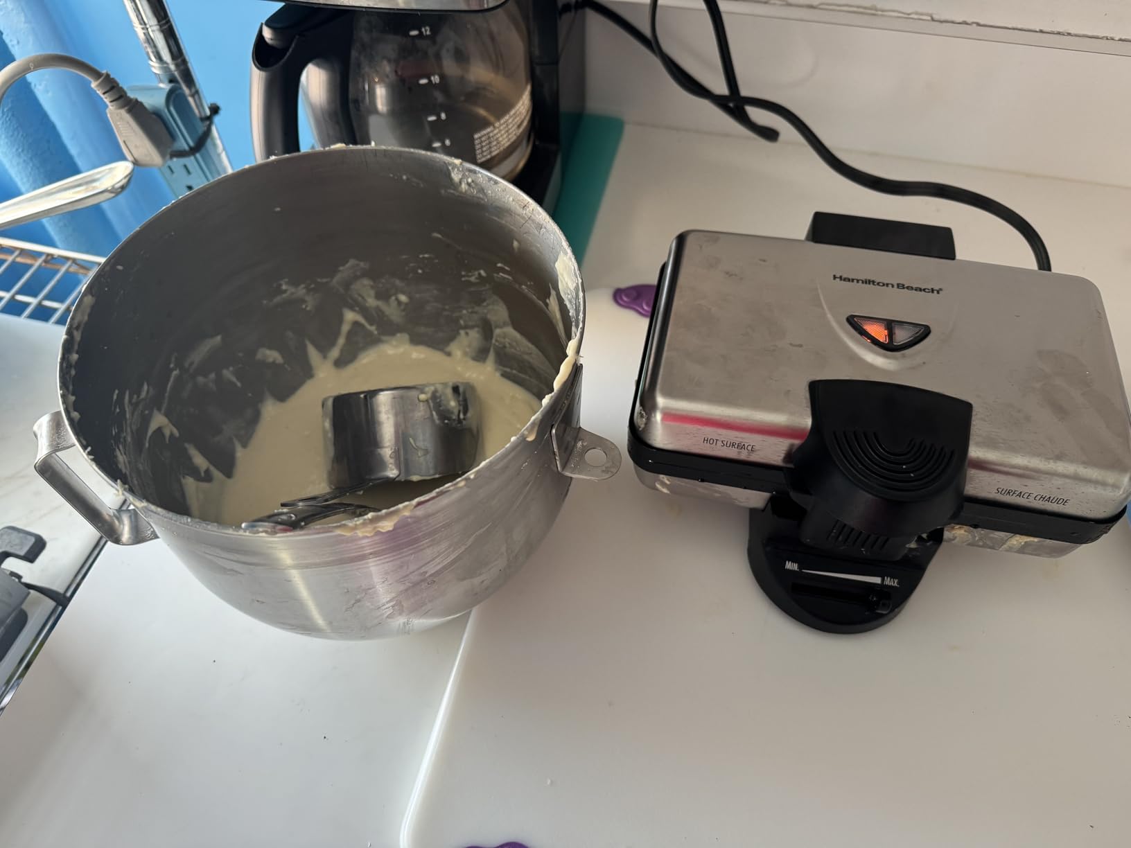 Hamilton Beach Belgian Waffle Maker with Shade Control customer photo 1