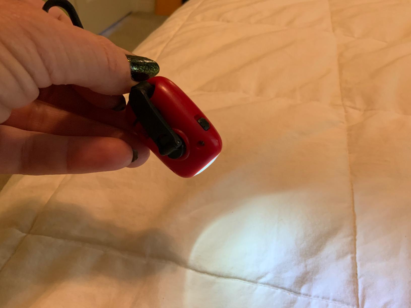 Coghlan's Dynamo Flashlight - Rechargeable Handheld LED Light for Emergency, Camping, and Survival - Compact and Lightweight Crank Flashlight for Reliable Portable Illumination customer photo 1