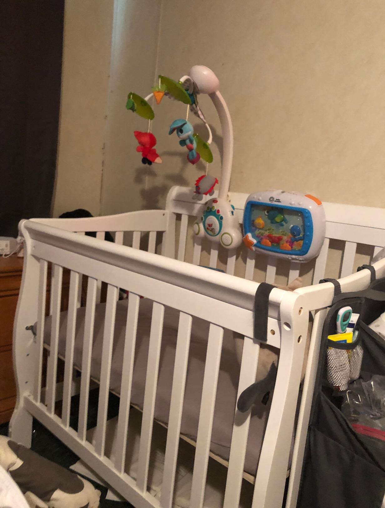 Dream On Me 4-in-1 Mini Baby Crib for Small Spaces, Aden, White customer photo 2