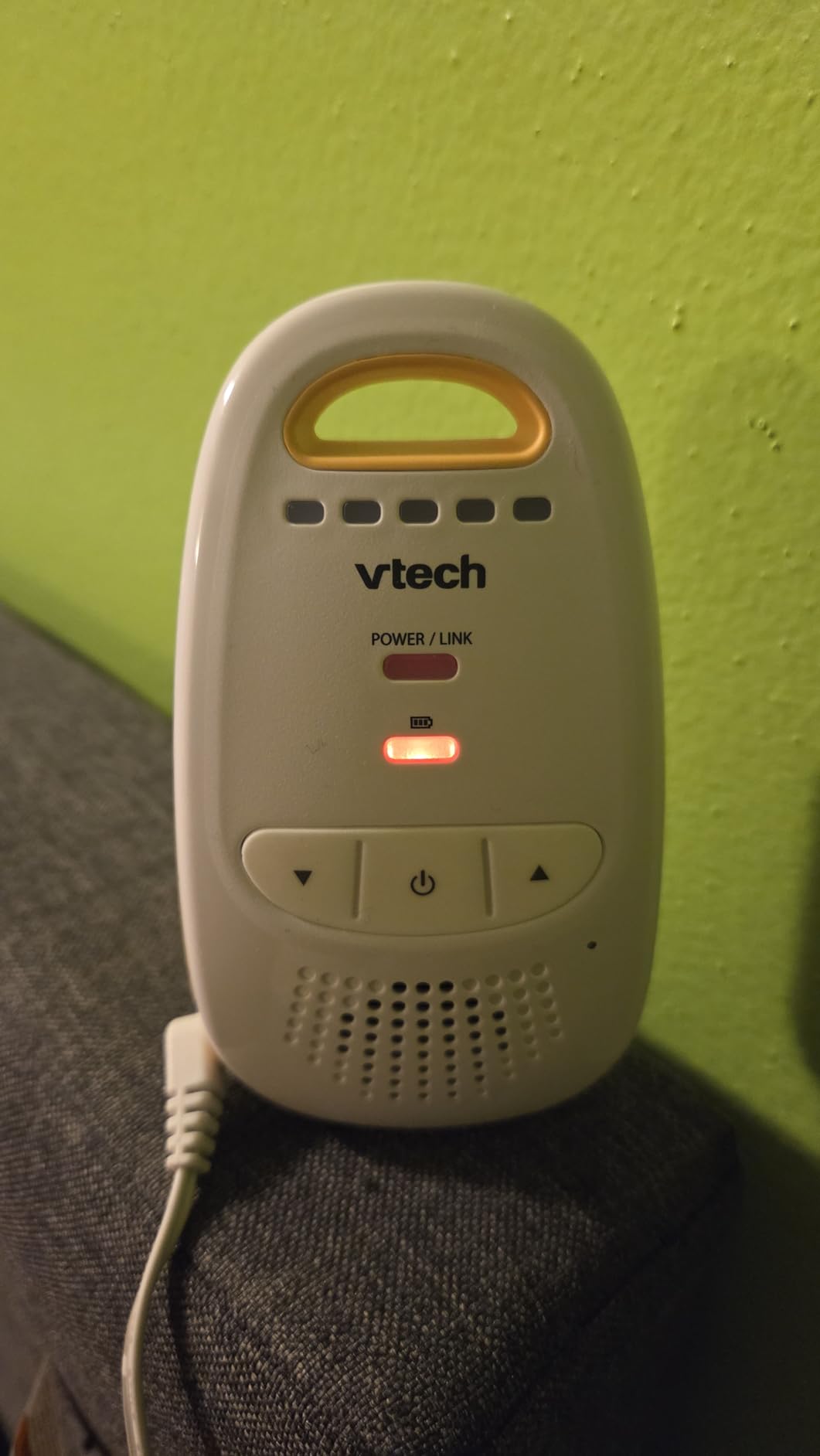 VTech Audio Baby Monitor — No Static DECT 6.0, No WiFi, Hack-Proof | 8Hr Battery, Belt Clip, 1000ft Range, 5-Level Sound Indicator | DM111 customer photo 2