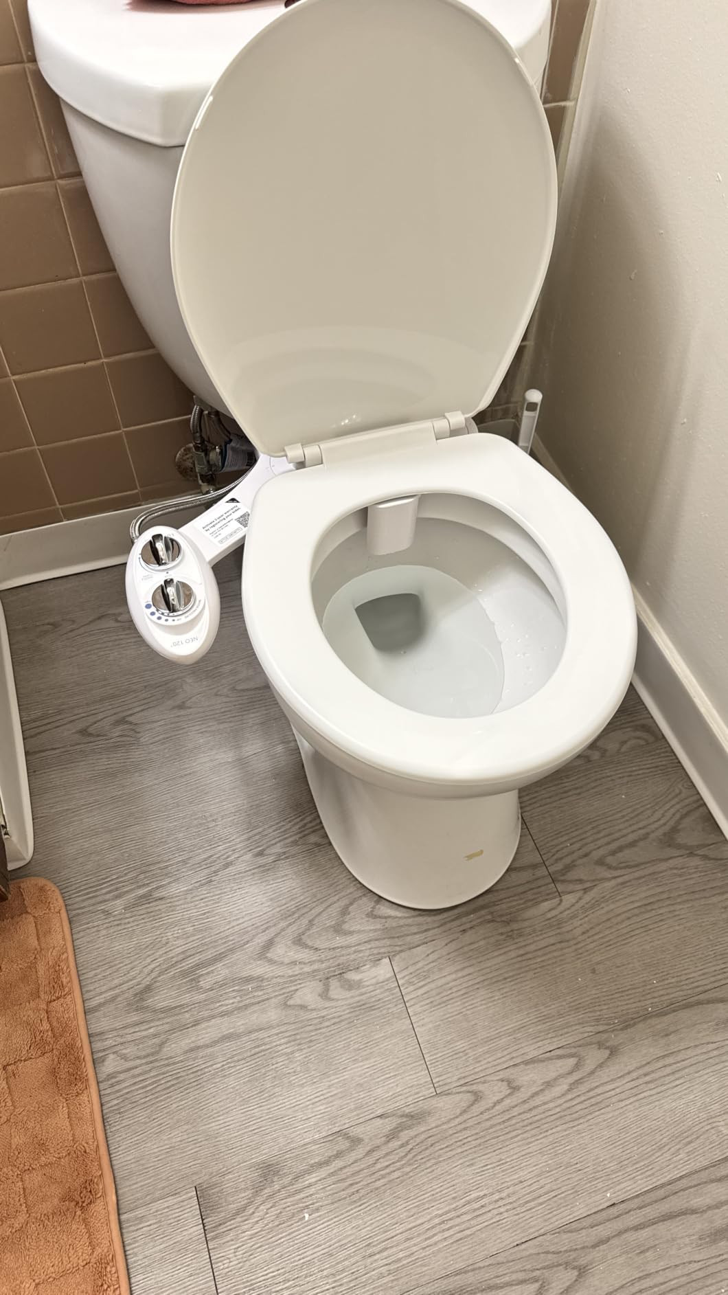 LUXE Bidet NEO 120 - Bidet Attachment for Toilet Seat, White customer photo 2