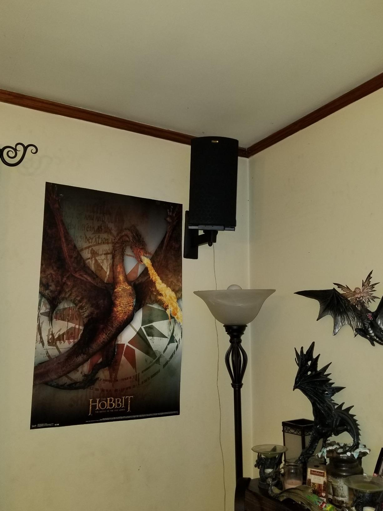 Klipsch R-15M Bookshelf Speaker (Pair) customer photo 2