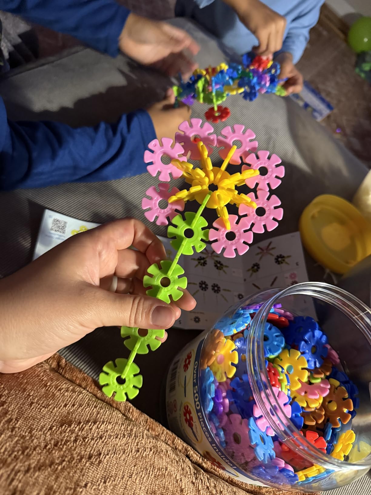 Brain Flakes 500 Piece Set, Ages 3+, Interlocking Plastic Disc Toy for Creative Building, Educational STEM Learning, Construction Block Play for Kids, Teens, Adults, Boys, and Girls customer photo 1