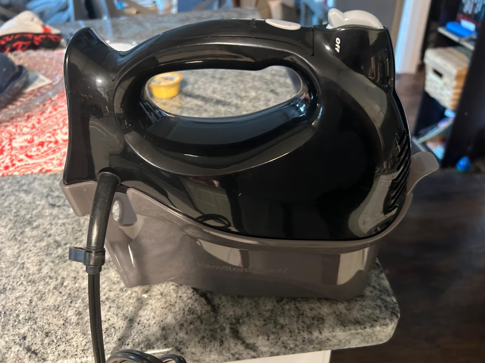 Hamilton Beach Power Deluxe 6-Speed Electric Hand Mixer With QuickBurst customer photo 1