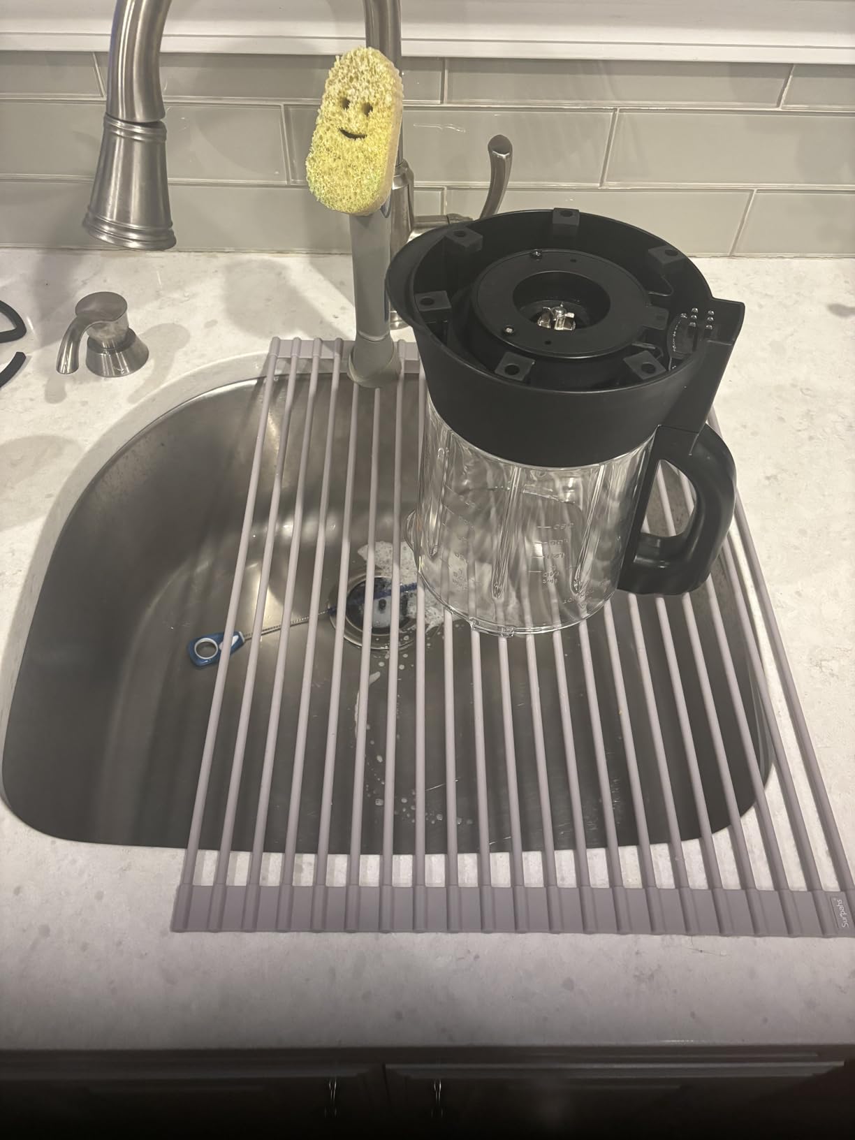 Surpahs 20.5 x 13.1 Inch Roll-Up Dish Drying Rack, Fits Across Sink Openings up to 19.5 Inches, Silicone-Covered Surface, Stainless Steel Core, Warm Gray customer photo 1