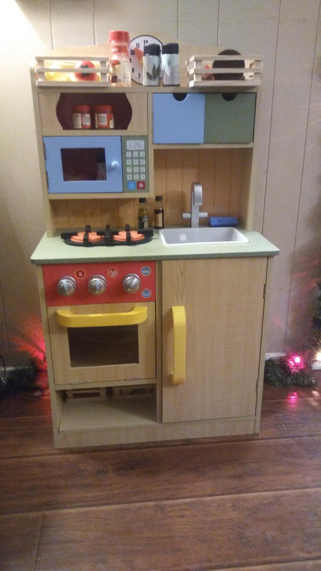 Teamson Kids Little Chef Florence Classic Interactive Wooden Play Kitchen with Accessories and Storage Space for Easy Clean Up, Wood Grain with Red and Yellow Accents customer photo 1