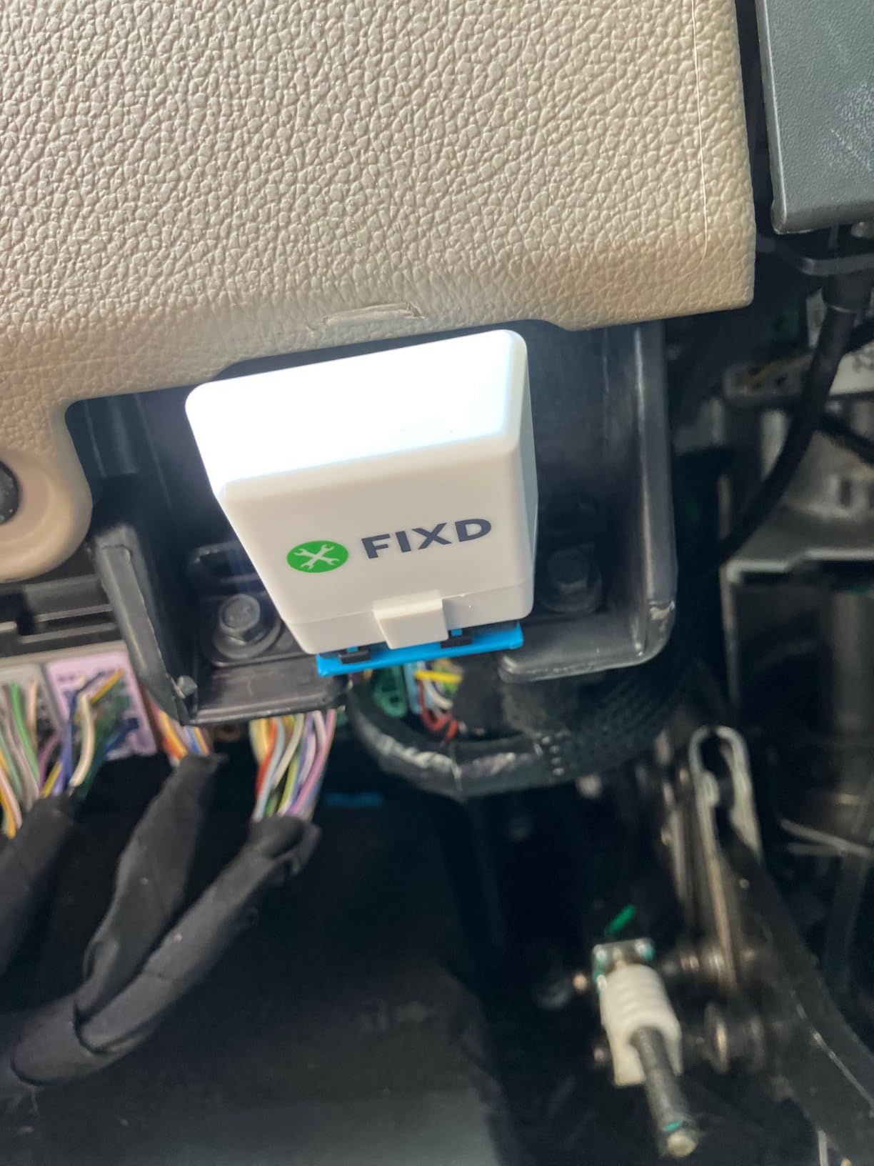 FIXD Bluetooth OBD2 Scanner - Car Diagnostic Check Engine Code Reader customer photo 1