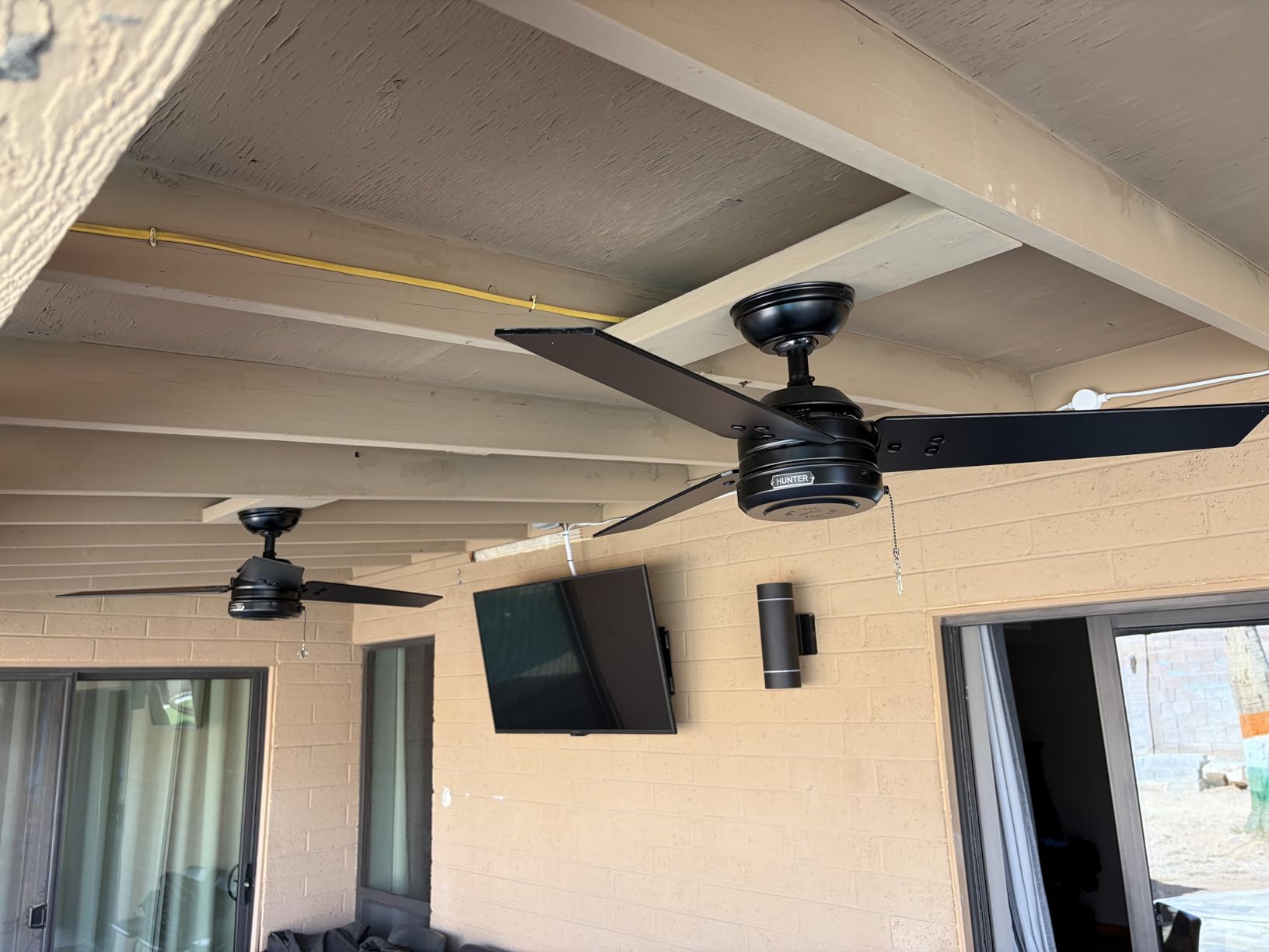 Hunter Cassius, Outdoor or Indoor, Ceiling Fan, 52 inch, Matte Black customer photo 1