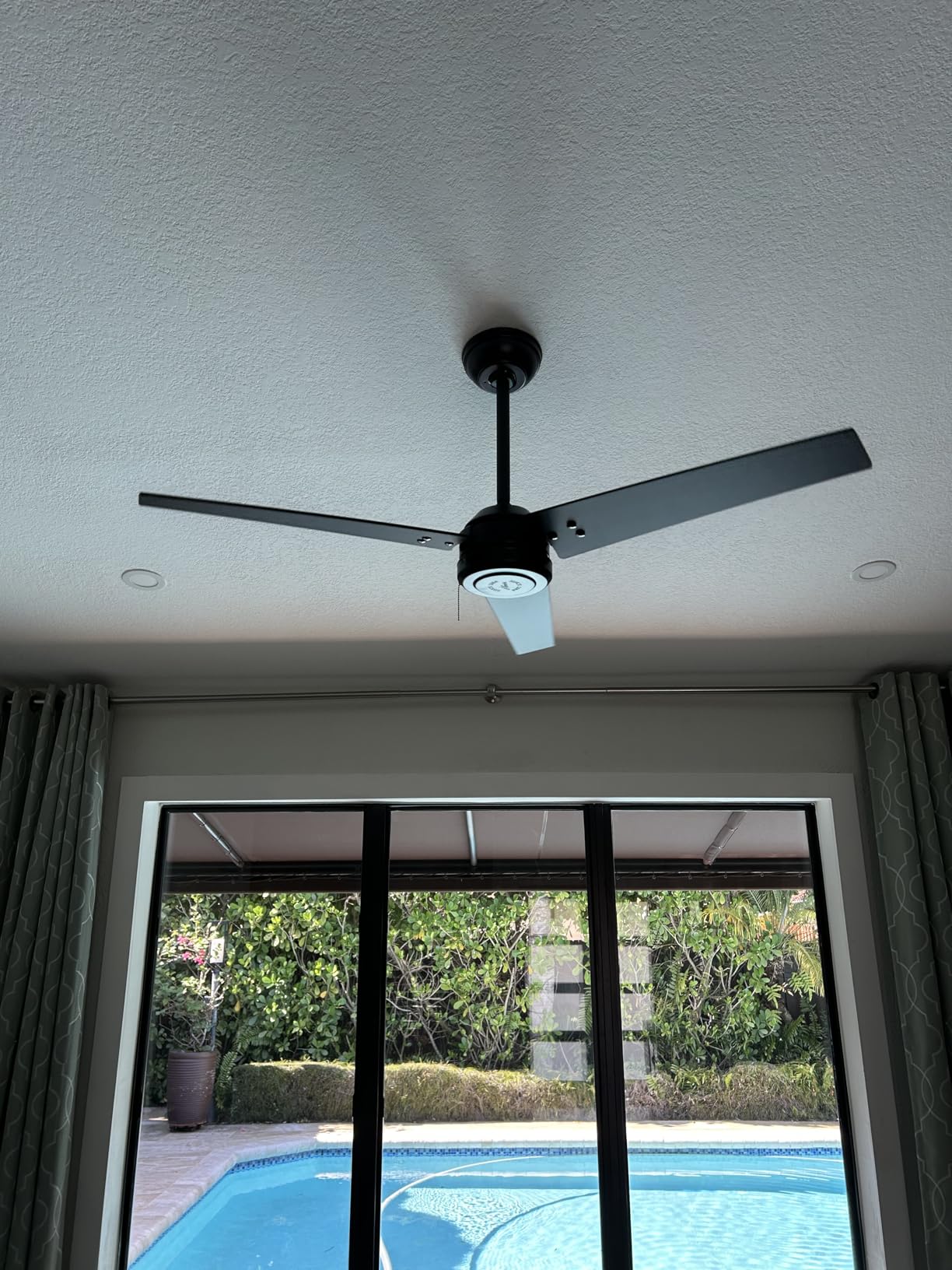 Hunter Cassius, Outdoor or Indoor, Ceiling Fan, 52 inch, Matte Black customer photo 2