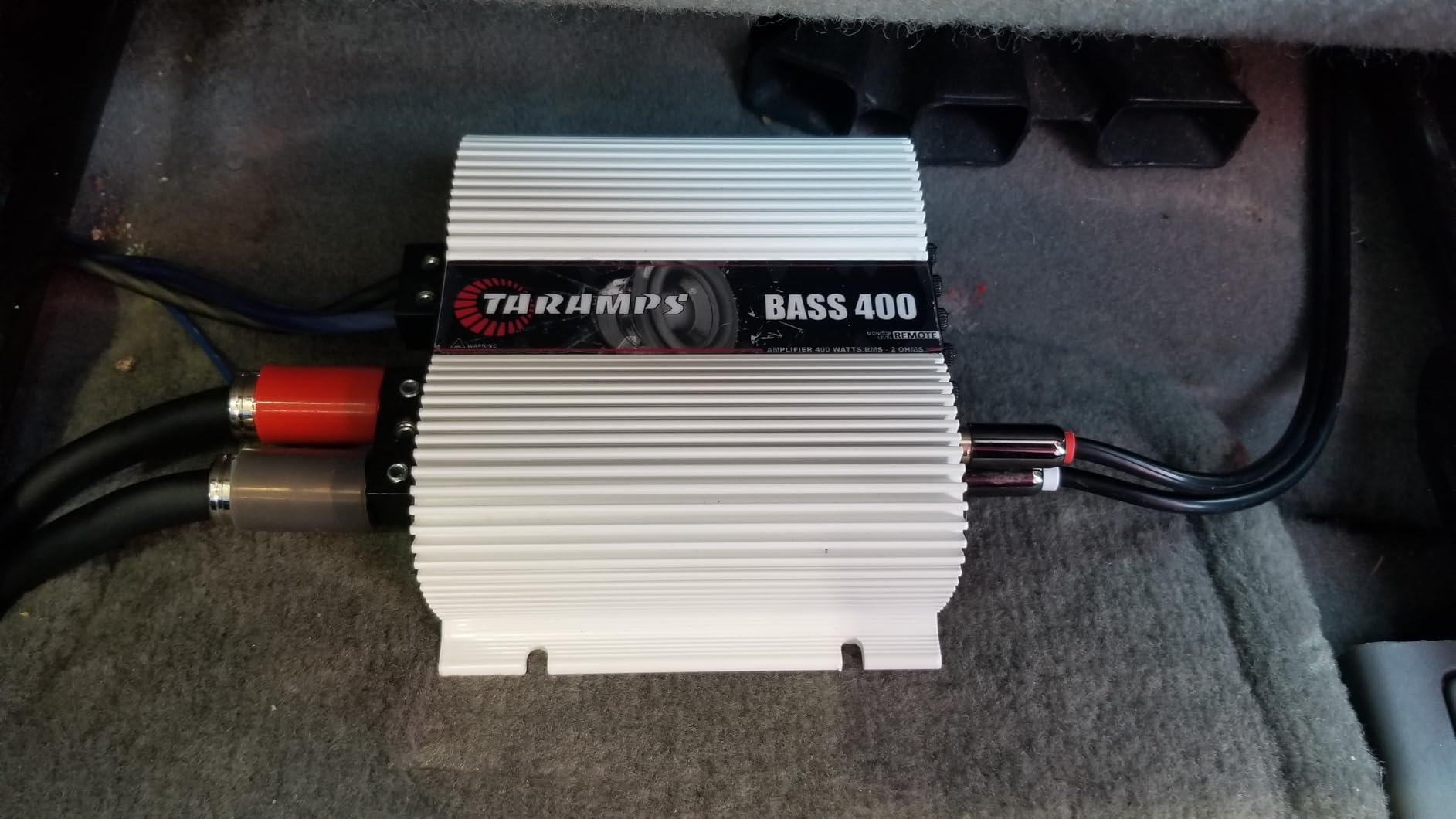 Taramps BASS 400 2 Ohms 400W RMS Monoblock Subwoofer Car Audio Amplifier customer photo 1