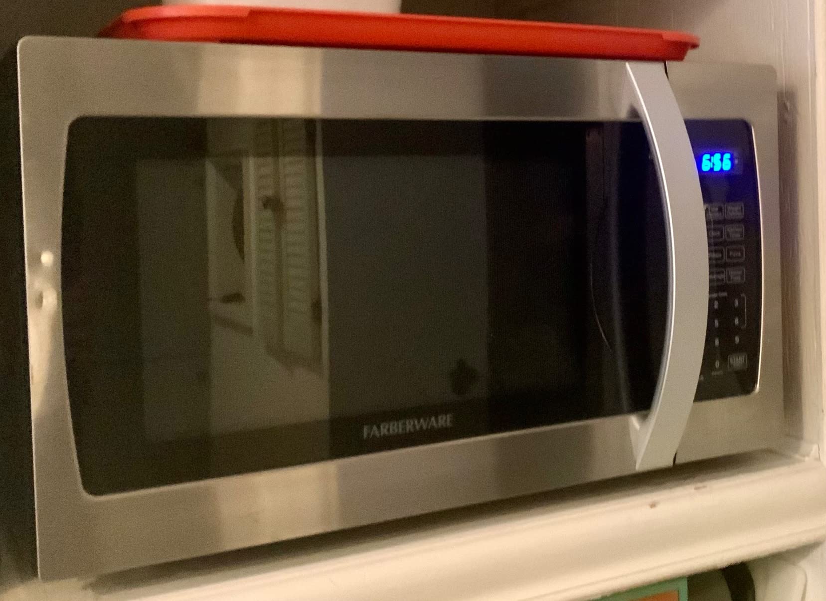 Farberware 1.1 Cu. Ft. Countertop Microwave Oven – 1000 Watts Power, Auto Cook Settings, Defrost, Easy Clean and Child Safety Lock - Stainless customer photo 2