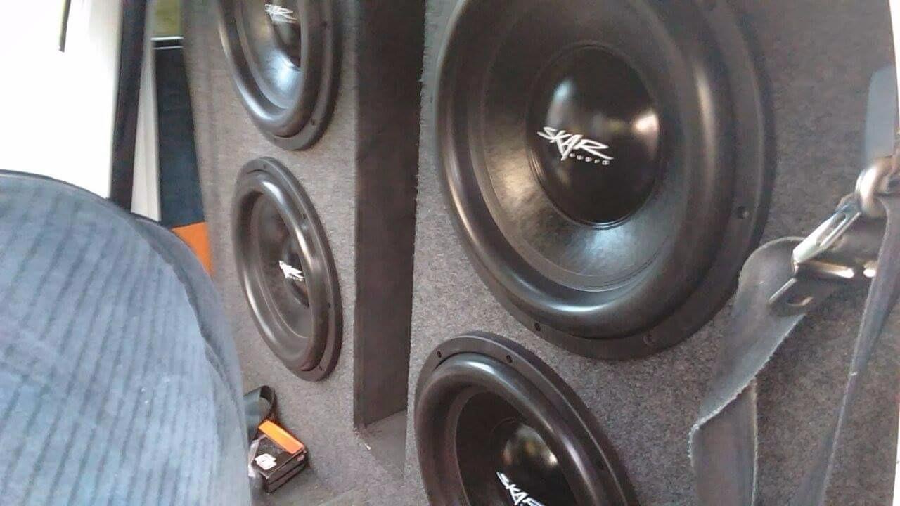 Skar Audio RP-2000.1D Monoblock Class D MOSFET Amplifier with Remote Subwoofer Level Control, 2000W customer photo 1