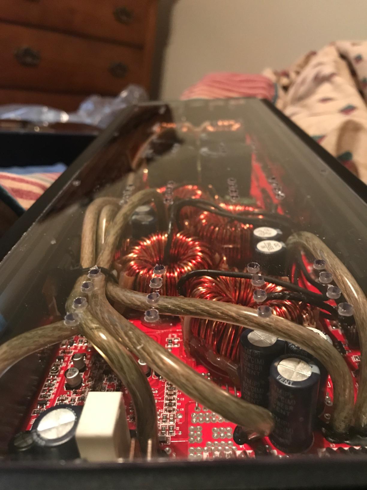 Skar Audio RP-2000.1D Monoblock Class D MOSFET Amplifier with Remote Subwoofer Level Control, 2000W customer photo 2