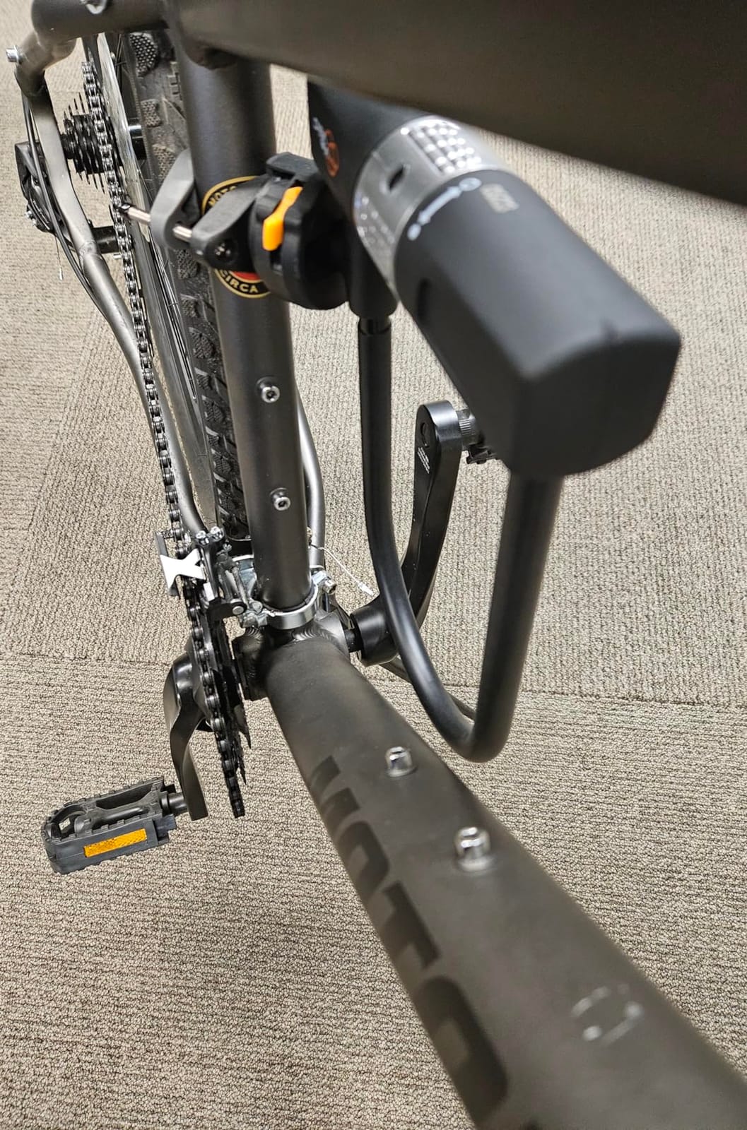 Bike U Lock with Cable - Via Velo Heavy Duty Bicycle U-Lock,14mm Shackle and 10mm x1.8m Cable with Mounting Bracket for Road, Mountain, Electric & Folding Bike customer photo 1