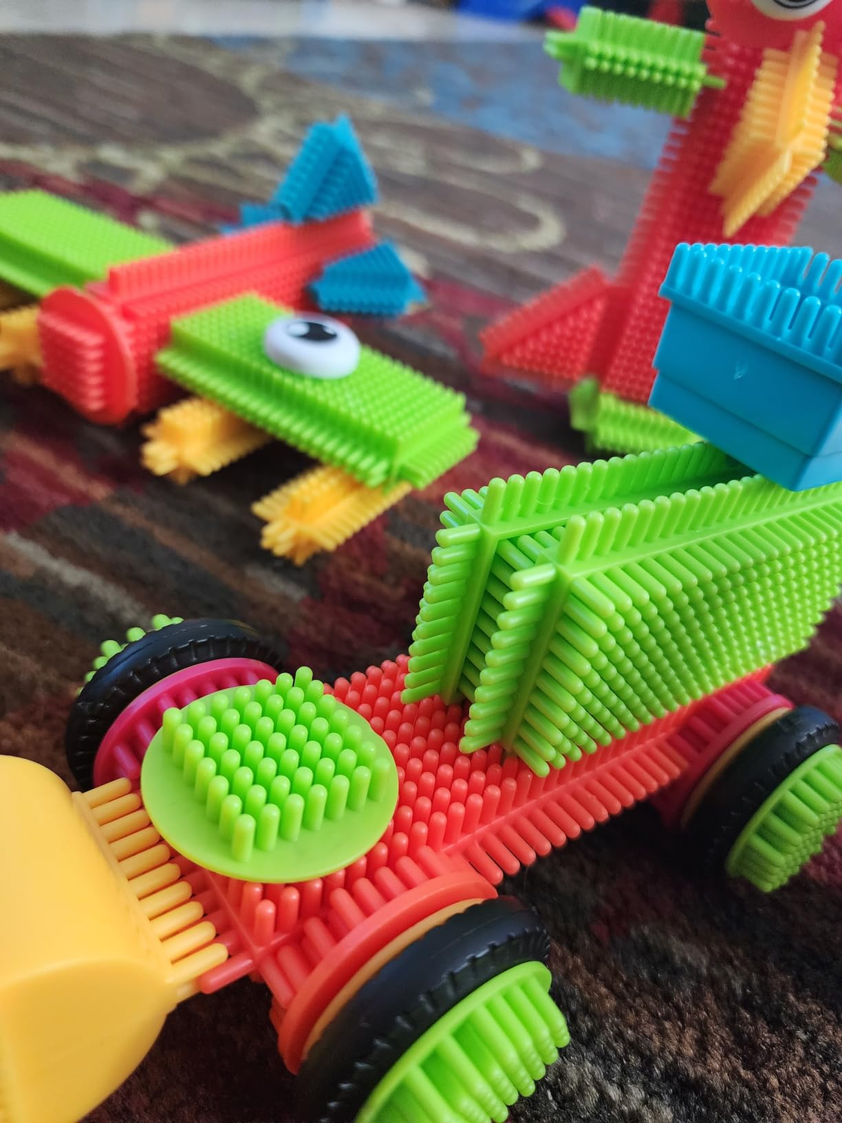 PicassoTiles 120pcs Hedgehog Interlocking Building Blocks Tiles Construction Toy Set Learning Playset STEAM Development Preschool Kindergarten Toy for Kids Age3+ PTB120 customer photo 2