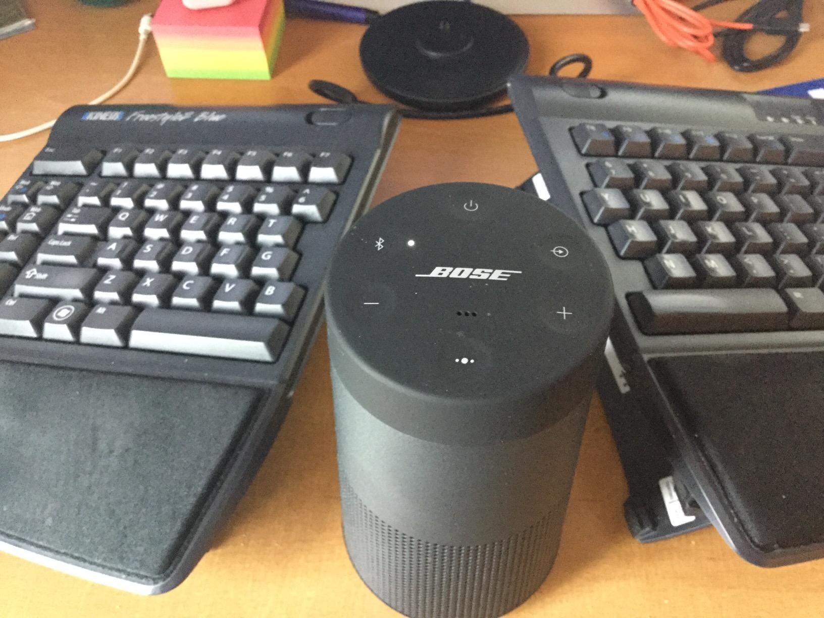 Bose The SoundLink Revolve, The Portable Bluetooth Speaker with 360 Wireless Surround Sound, Triple Black customer photo 2