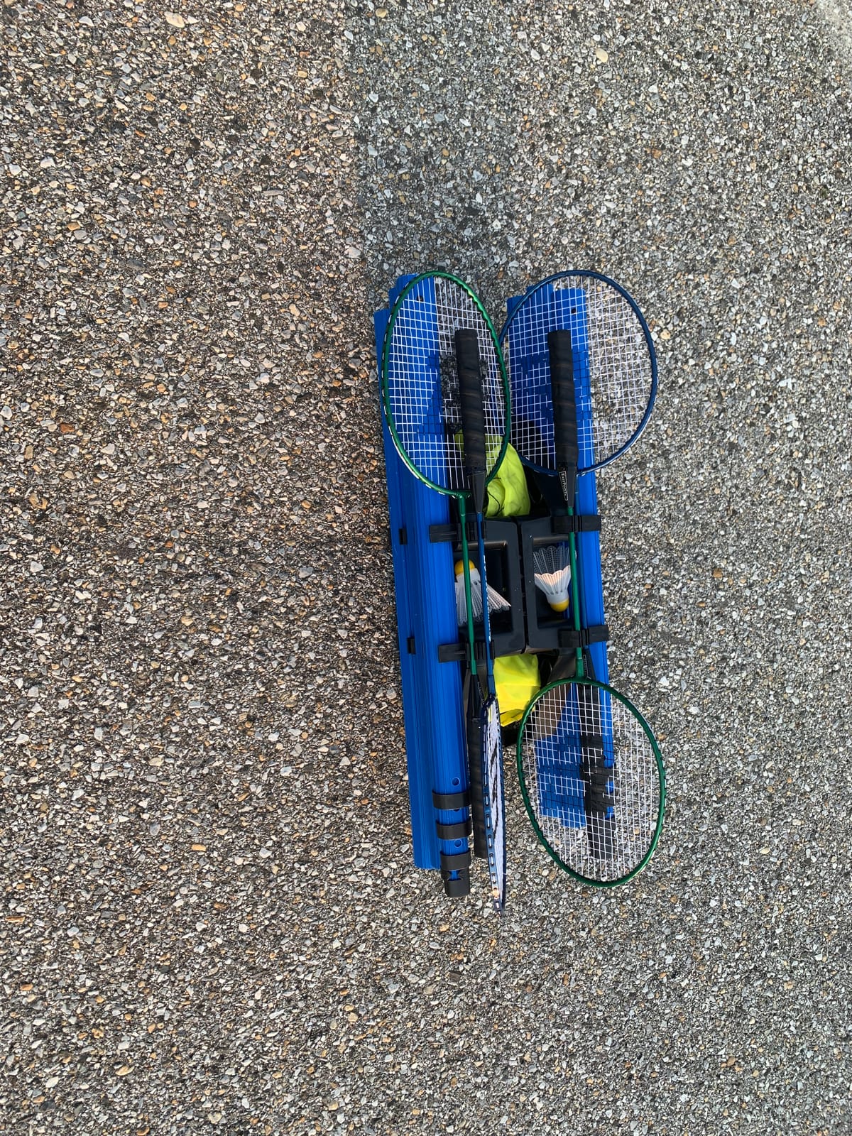EastPoint Badminton Set, 4 Rackets, 2 Shuttlecocks, 15' Net, Outdoor Games customer photo 2
