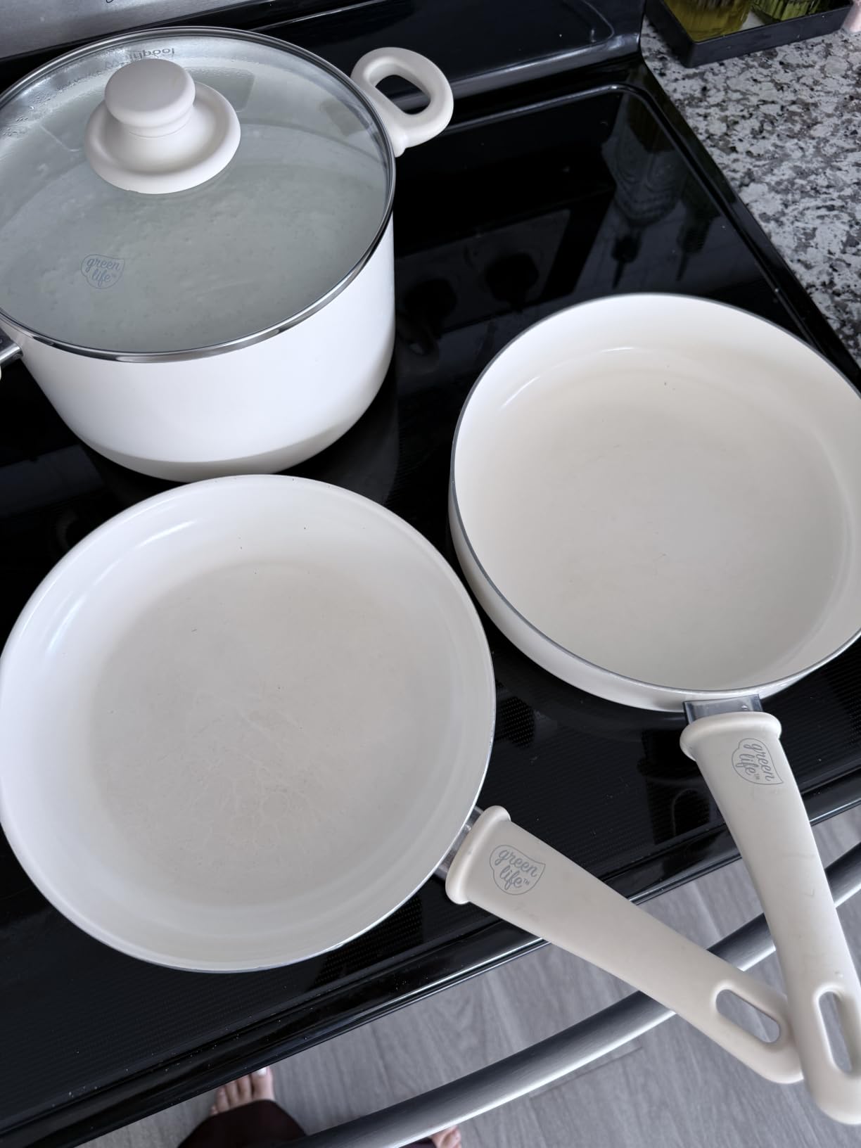 GreenLife 16 Piece Ceramic Nonstick Pots & Pans Cookware Set, Turquoise customer photo 2
