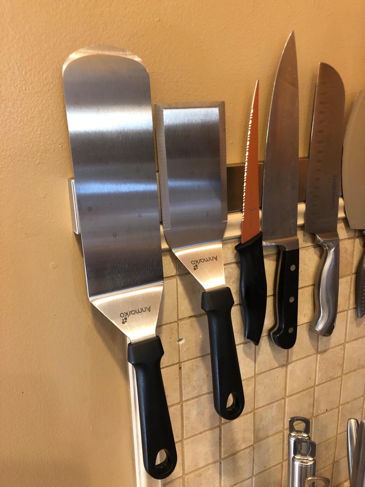 Metal Spatula Stainless Steel and Scraper - Professional Chef Griddle Spatulas Set of 3 - Heavy Duty Accessories Great for Cast Iron BBQ Flat Top Grill Skillet Pan - Commercial Grade customer photo 1
