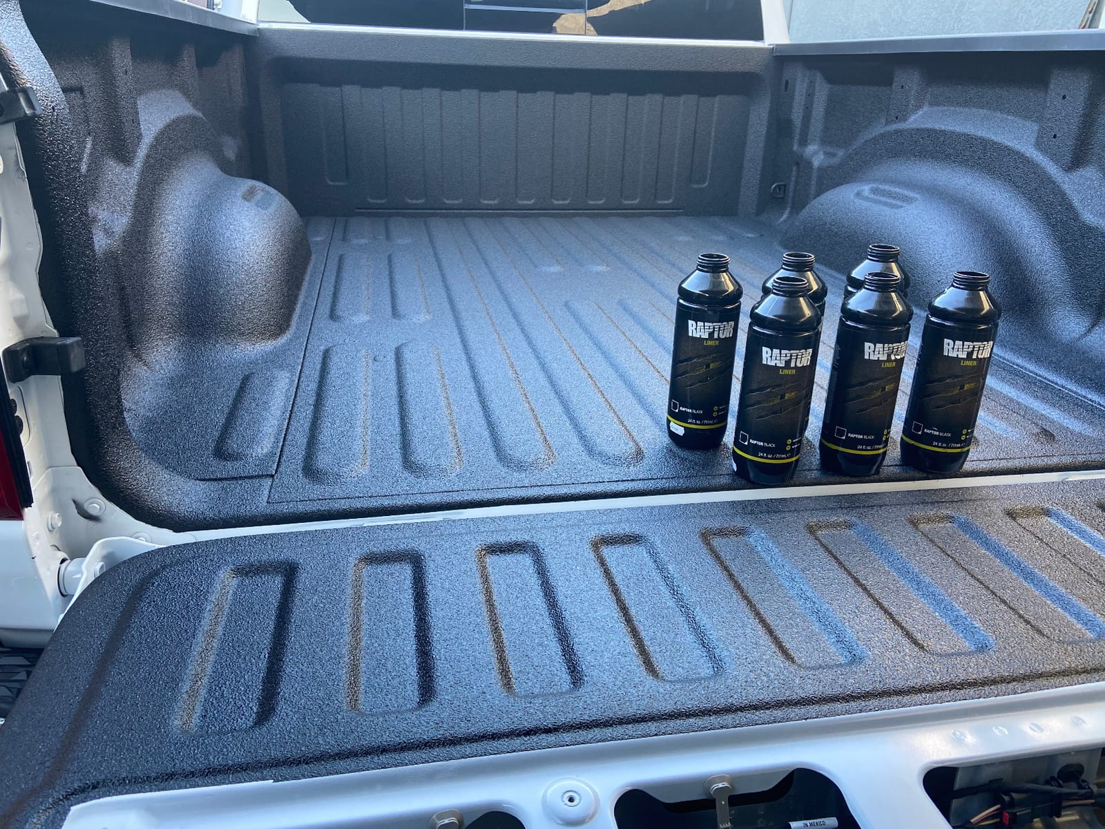 Custom Shop U-Pol Raptor Black Urethane Spray-On Truck Bed Liner Kit, 1 gal customer photo 2