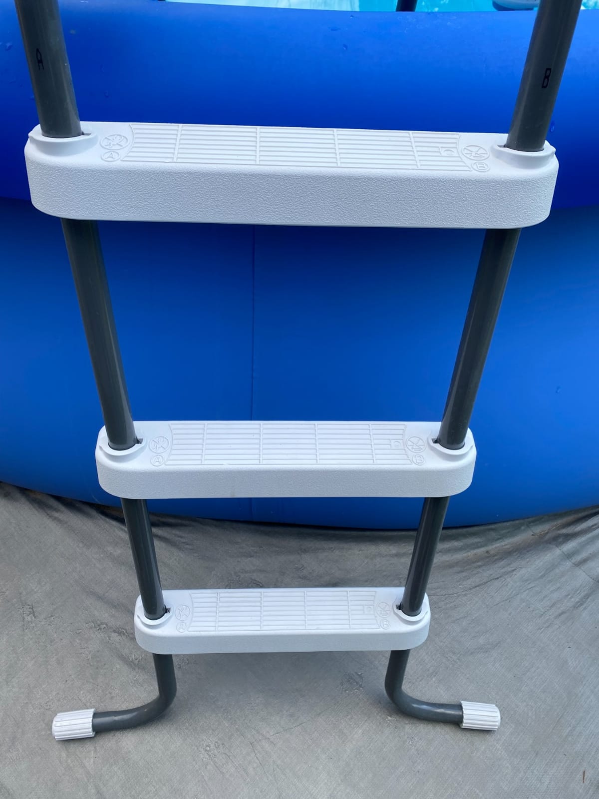 INTEX Steel Frame Pool Ladder for 42in Depth Above Ground Swimming Pools customer photo 2
