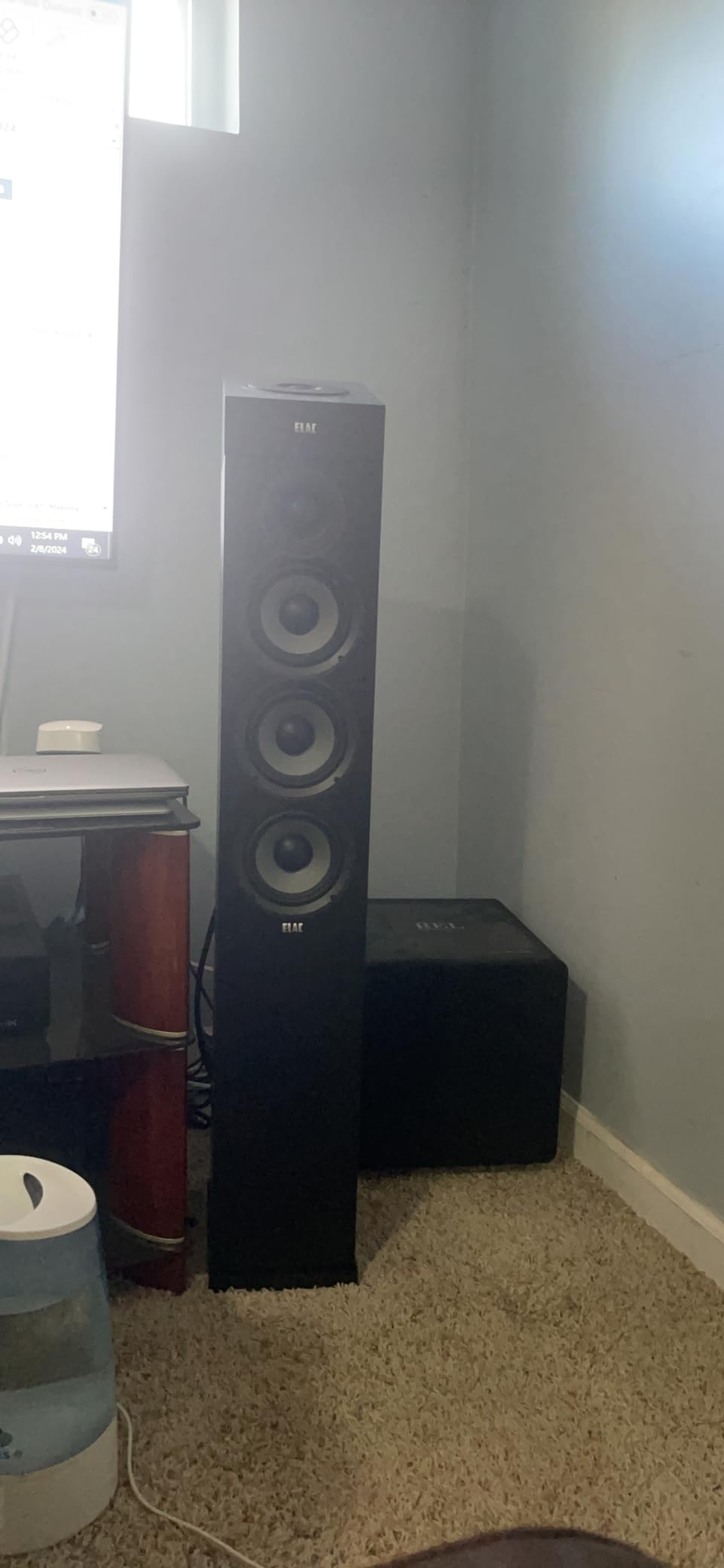 ELAC Debut 2.0 F5.2 Floorstanding Speaker, Black (Each) - 1” Cloth Dome Tweeter & Triple 5.25” Aramid Fiber Woofers - 3-Way Bass Reflex - Up to 35,000 Hz Response customer photo 2