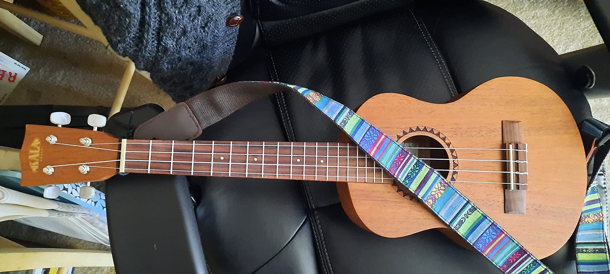 Kala KA-15T Satin Mahogany Tenor Ukulele Bundle with Gig Bag, Tuner, Austin Bazaar Instructional DVD, and Polishing Cloth customer photo 2