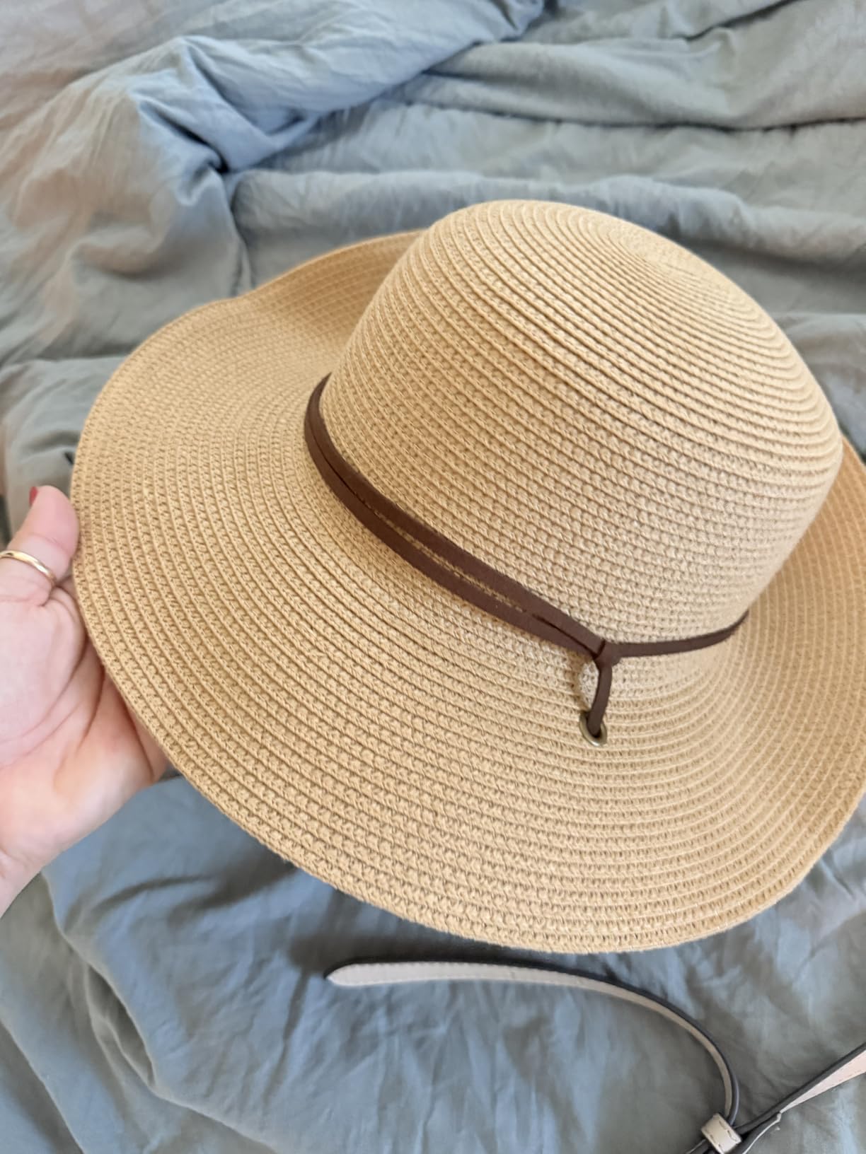 FURTALK Womens Wide Brim Sun Hat with Wind Lanyard UPF Summer Straw Sun Hats for Women customer photo 2