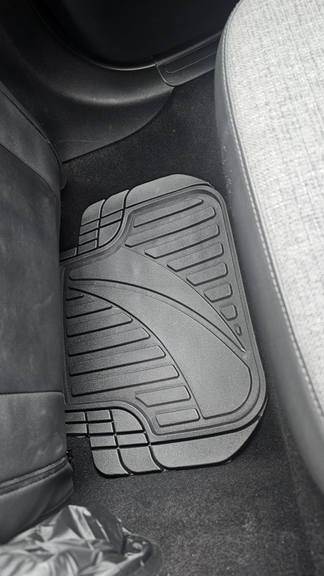 Motor Trend FlexTough™ Advanced Black Rubber Car Floor Mats – Heavy Duty Trim to Fit All Weather Floor Mats for Cars Truck SUV - Automotive Car Interior Floor Liner Protection - Universal Fit customer photo 1