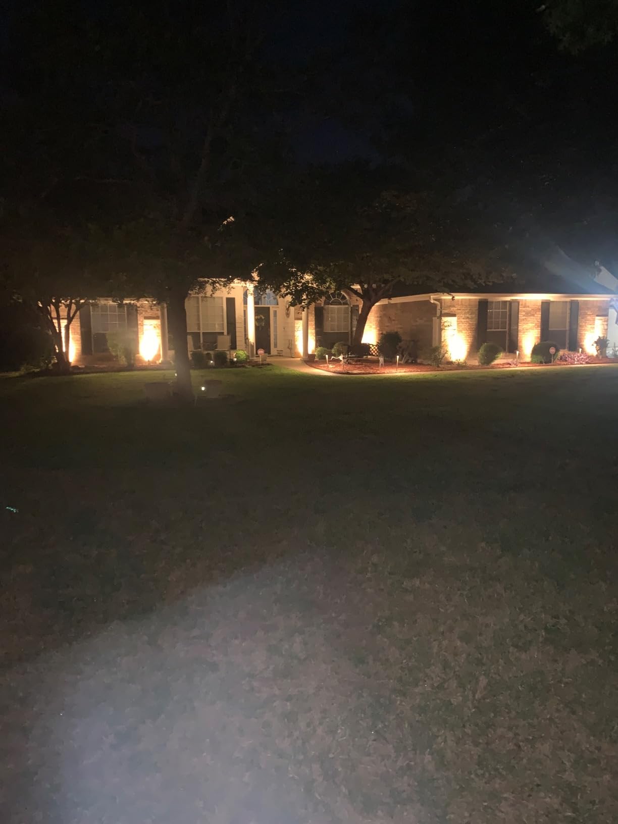 VOLT 12V LED Landscape Lighting Kit (8 Spotlights, 4 Path Lights), Bronze customer photo 1